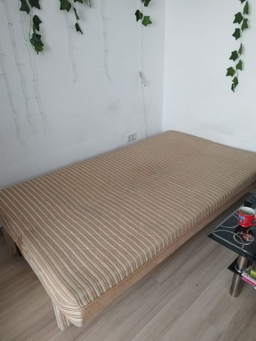 Vand canapea extensibila