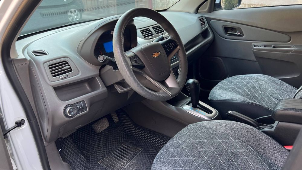 Chevrolet Cobalt 2024