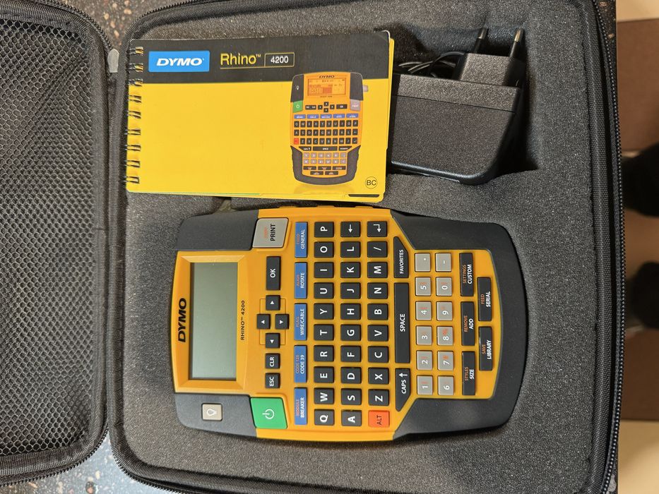 Aparat de etichetat DIMO-Rhino 4200