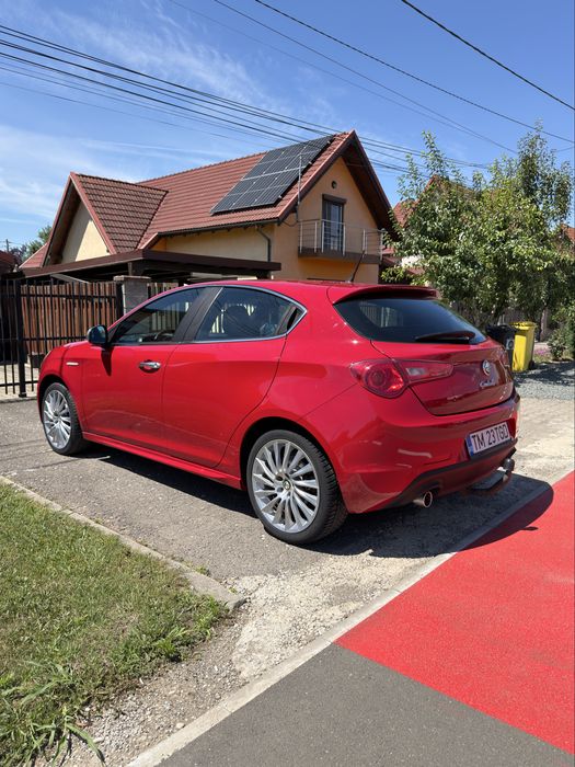 ALFA ROMEO Giulietta 2011 — imagine 3
