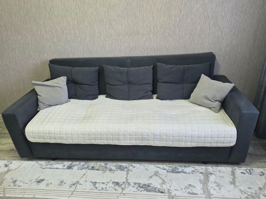 Продам Диван подростковый
