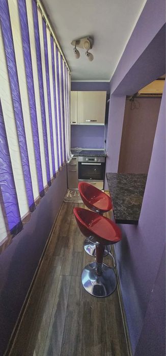 Inchiriez apartament