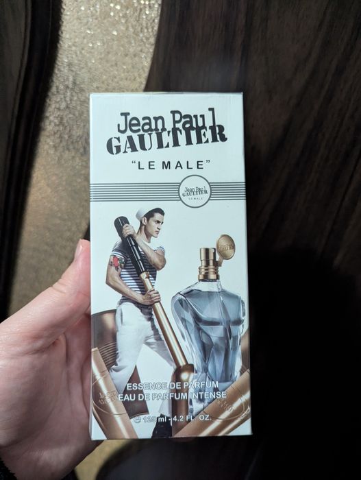 Good girl Carolina Herrera