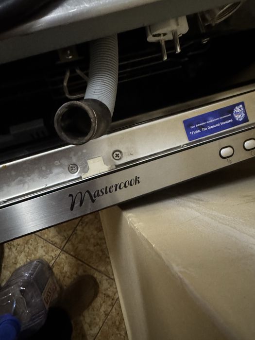 Посудомоечная машина