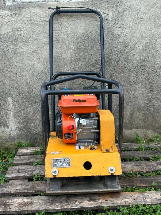 Трамбовка виброплоча