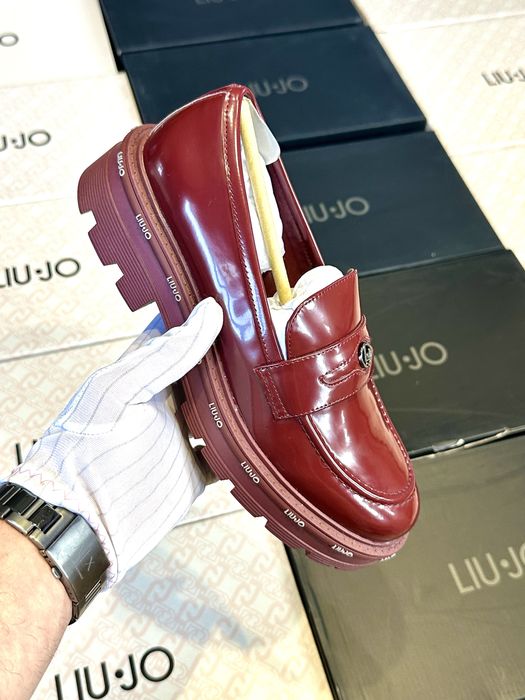 Оригинални дамски лоуфъри LIU JO намалени