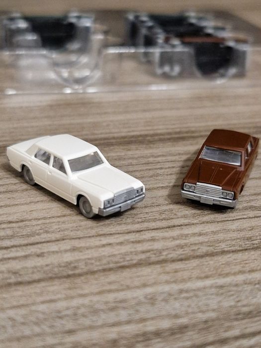 Mașinuțe scara N 1:160 Toyota Crown