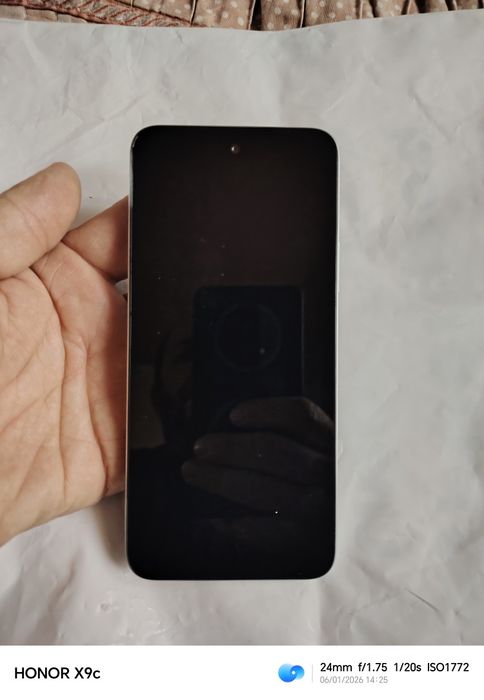 Infinix smartt 10 sotiladi telefon normal holatida ishlashi yahshi