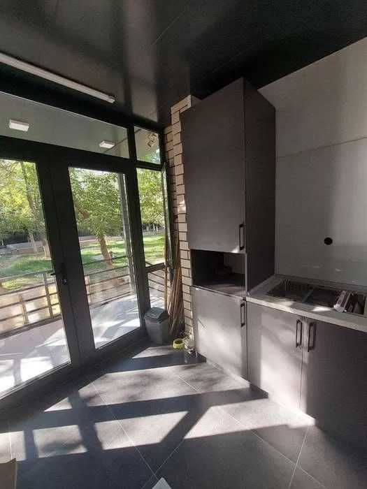 sb Продажа коммерческое помещение на Кадышева