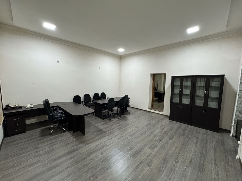 Шахар марказида офис учун мулжаланган 540 кв.м жой ижарага берилади!