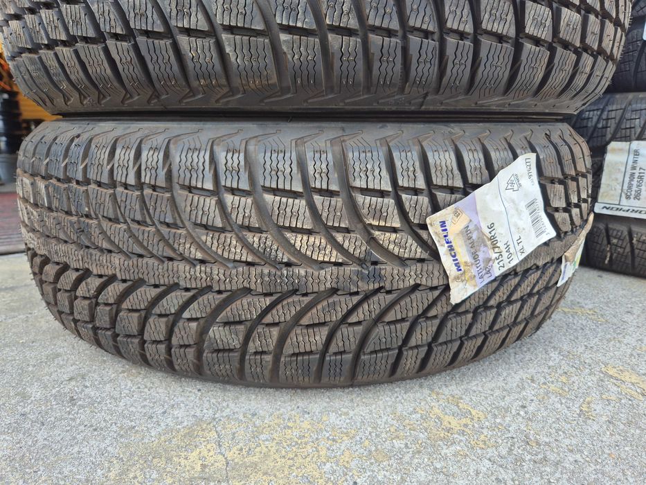 4 Anvelope M+S IARNA - 215/70/16 - Michelin Lattitude Alpin LA2 - NOU - DOT 2022 !
