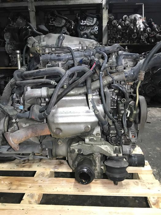 Двигатель Nissan VQ35HR V6 3.5