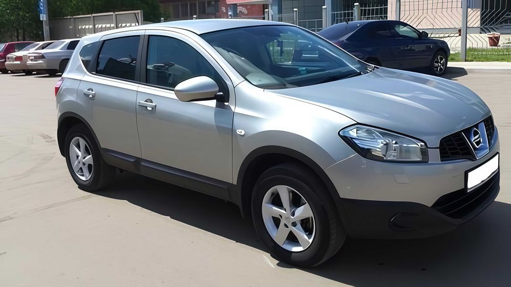 Продам автомобиль Nissan Qashqai