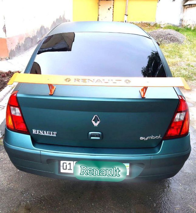 Продам машину Renault Symbol 1