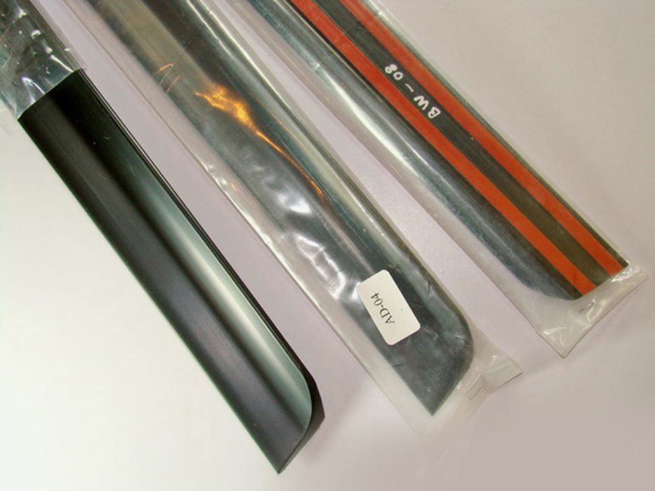 Eleron - lip - codita portbagaj Mercedes E240 E260 E280 E300 AMG