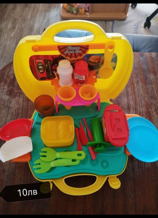 Детско одеало ново, пелена, комарник, подложка за количка, коланче