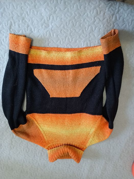 Продам женские кофты