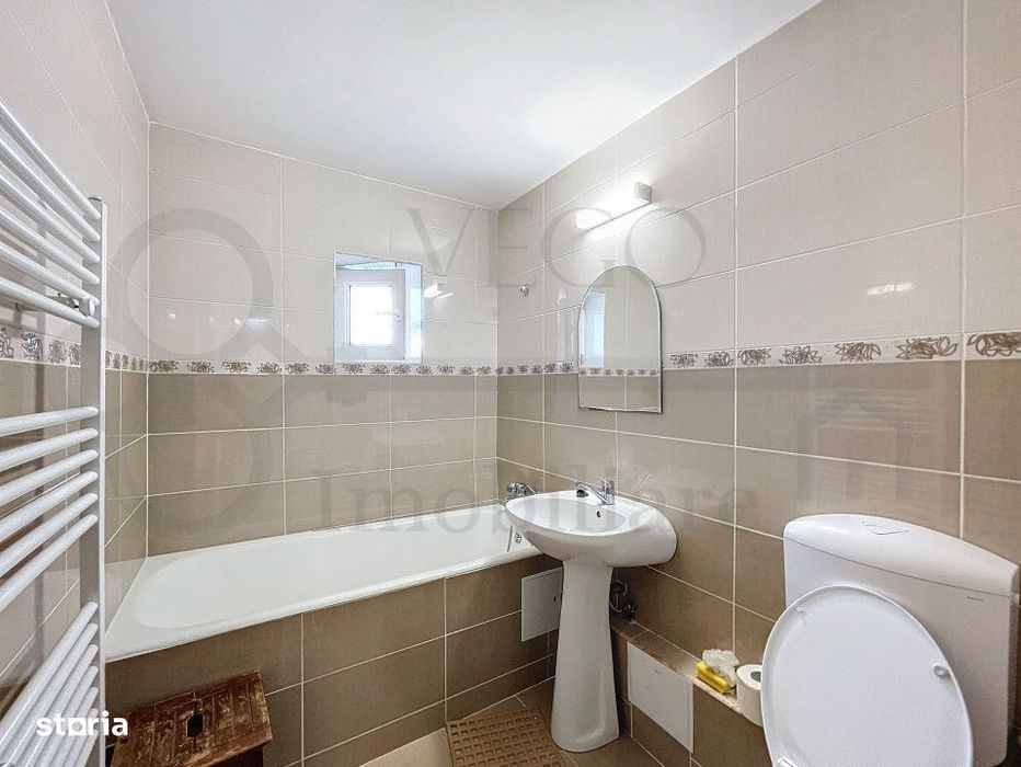 Apartament 3 camere decomandat, garaj, aproape de UMF, Piata Zorilor
