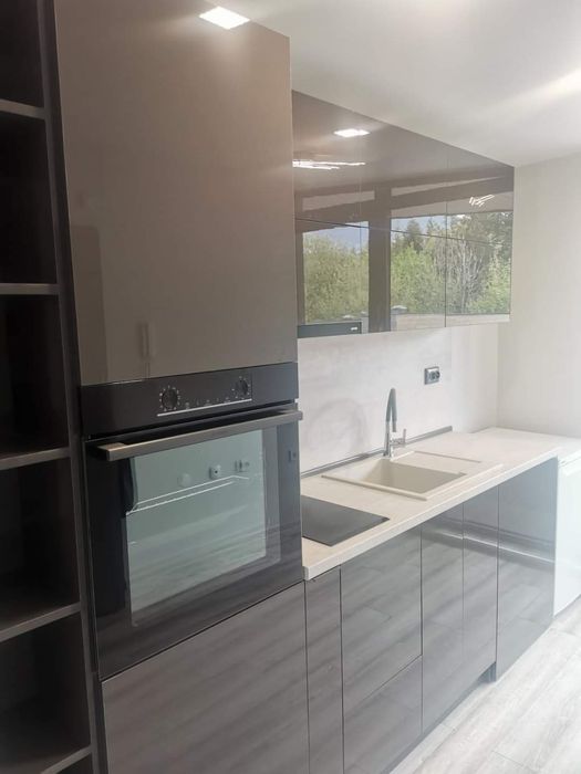 Кухни по поръчка