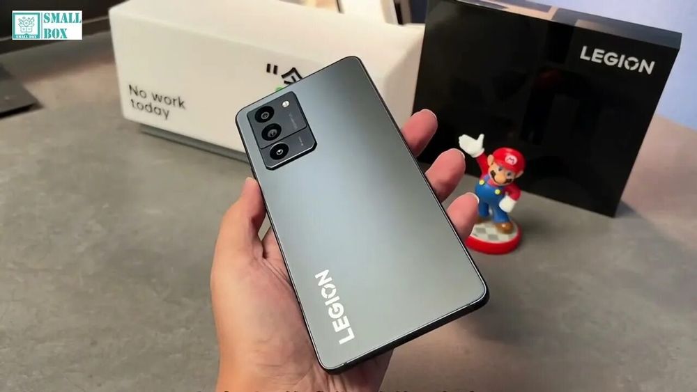 Lenovo Legion Y70 5G korabka dakument bor