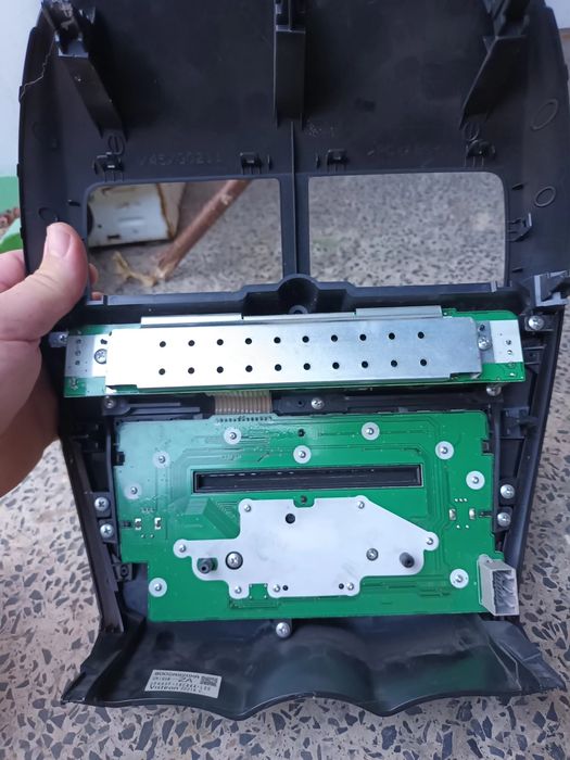 Панел с радио и диск micubishi asx