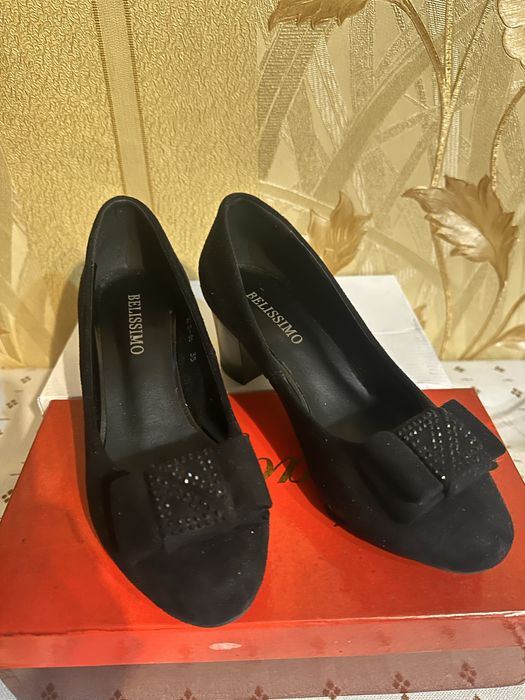 Туфли черные 35 размер.