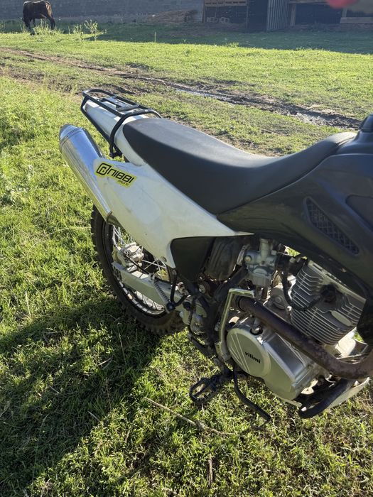 Продам эндуро 250куб