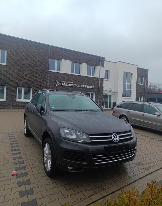 VOLKSWAGEN Touareg 2011 — imagine 3