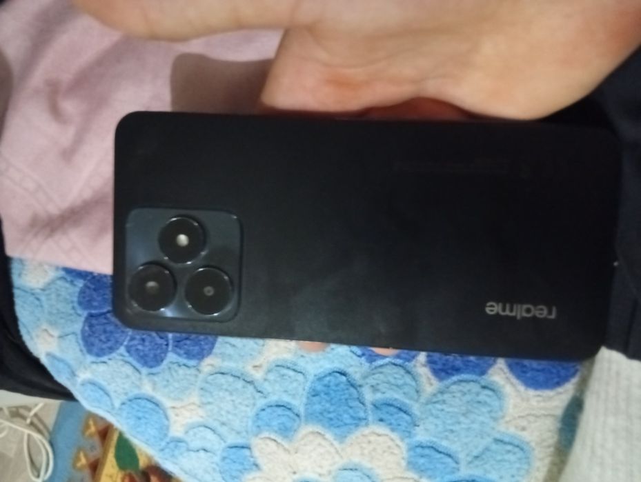 Продам телефон Redmi realmi