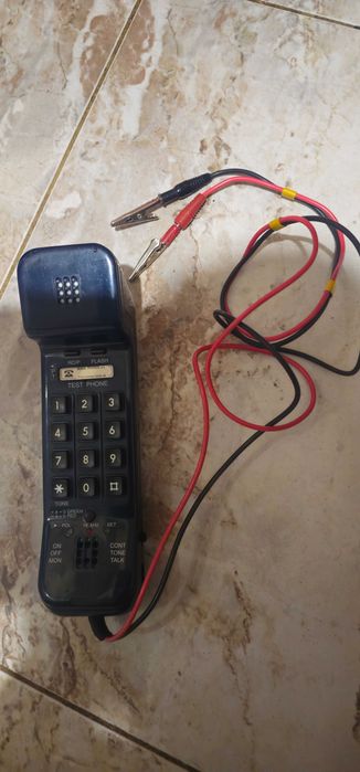 Продавам Монтажен микротелефон TESLA 4FP 122 69/P