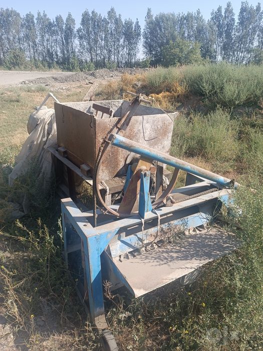Blok aparat sotiladi