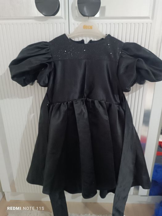 Продам детские платья