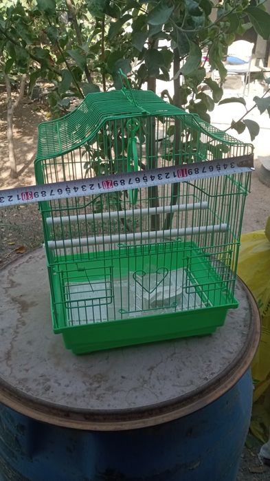 Продам клетку папугая