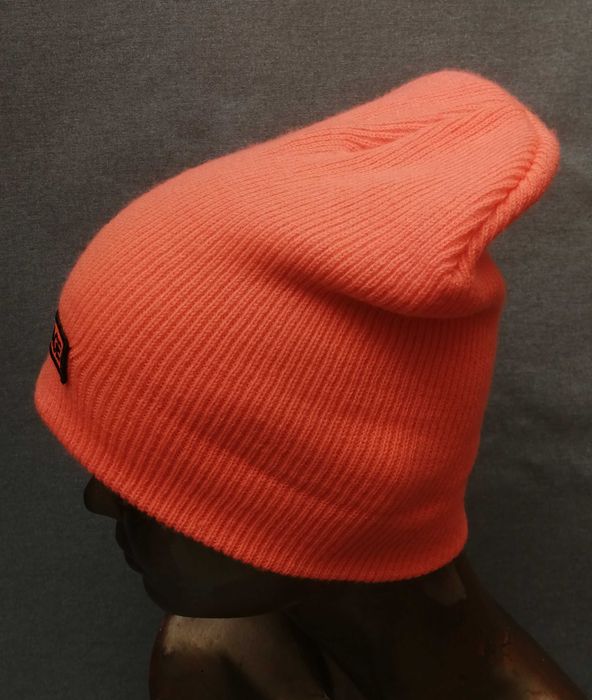 Шапка Volcoм StoneAgeCuffBeanie и DC шал/маска