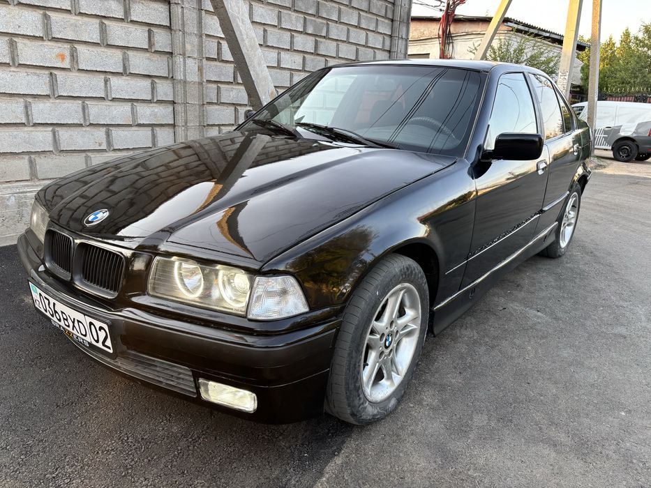 Продам бмв е 36 м 50