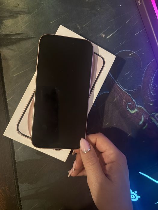 Iphone 15 pink 128 gb