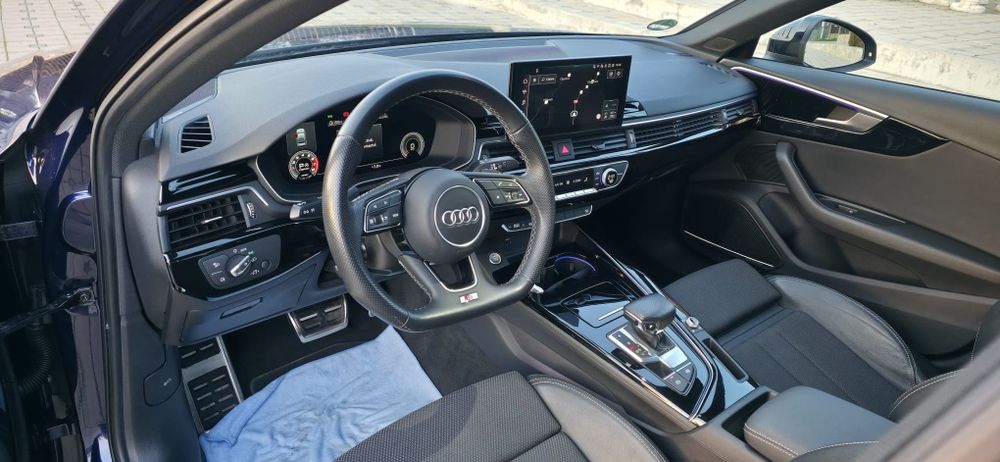 Audi a4 Sline  2021