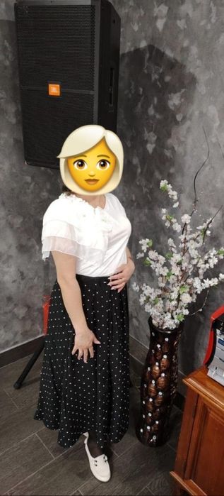 Продам платья, юбки в отличном состоянии