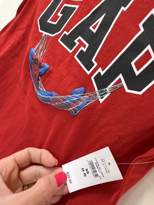 Чисто нова тениска GAP Spiderman 4/5 г