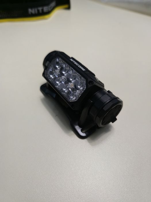 Фонарь Nitecore HC65 UHE
