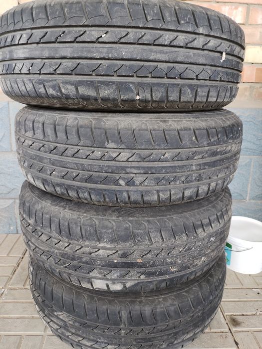 Продам диски с летней резиной