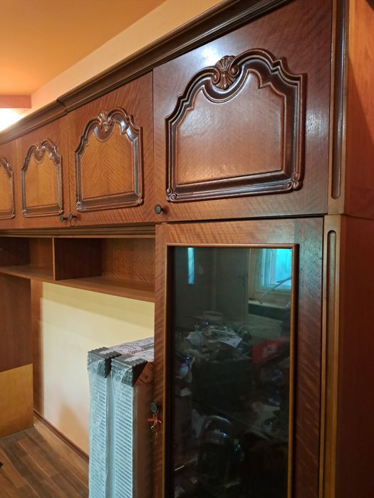 Vand mobila sufragerie