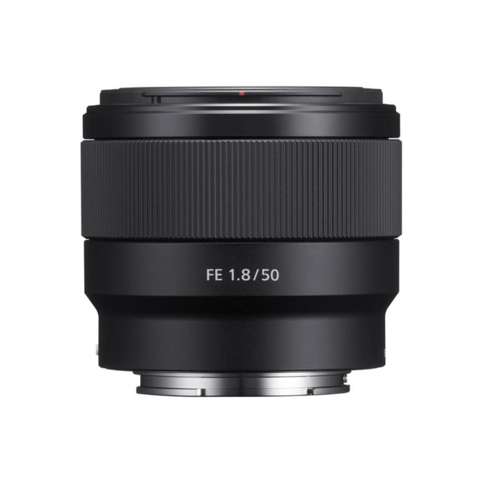 Sony A7 II + 50mm f/2.8 OSS объектив