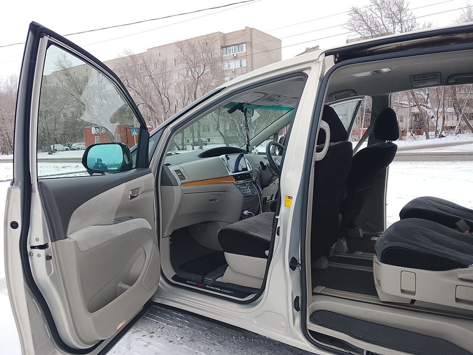 Продам Тойота Эстиму