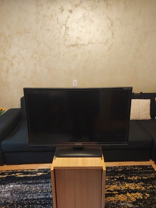 Smart TV Thompson diagonala 81 cm