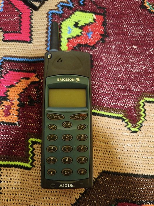 Telefon ERICSSON A1018s