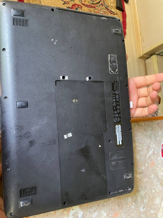 Notebook srochno sotiladi