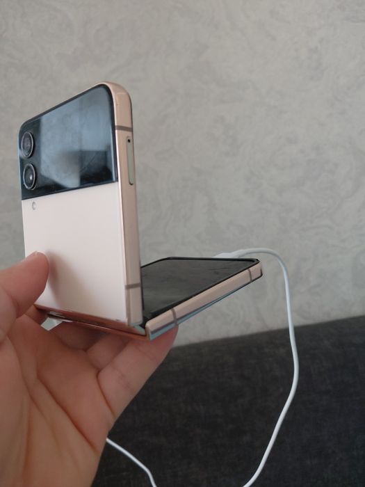 Обмен Самсунг галакси Z flip 4 на айфон выше 11 про