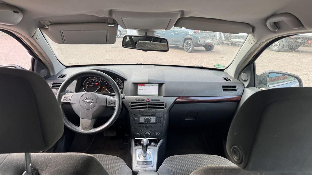 Opel Astra H 1,6 benzina Automat