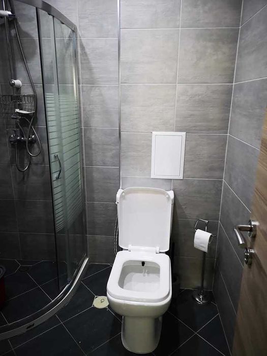 Дава се под наем Тристаен апартамент в Пловдив, Христо Смирненски - 97 кв.м за 448.8 € - Снимка #8